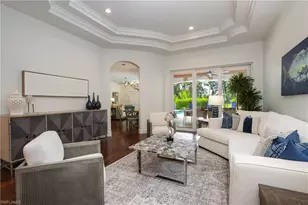 678 11th Ave S, Naples, FL 34102 - Photo 3