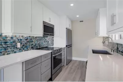 2500 Gulf Shore Blvd N #S10, Naples, FL 34103 - Photo 7