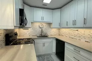 1425 Curlew Ave, Naples, FL 34102 - Photo 3