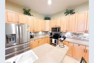 13921 Bently Cir, Fort Myers, FL 33912 - Photo 19