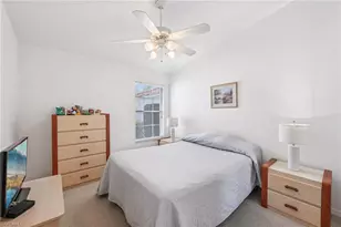 387 Melrose Pl, Naples, FL 34104 - Photo 15