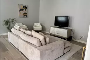 3238 Barbados Ln, Naples, FL 34119 - Photo 3