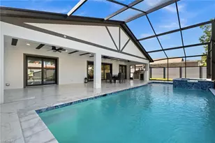 135 Tahiti Cir, Naples, FL 34113 - Photo 19