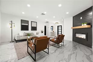 135 Tahiti Cir, Naples, FL 34113 - Photo 5