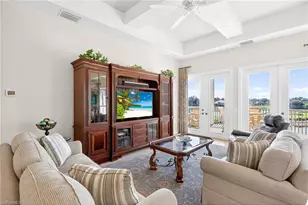 584 Avellino Isles Cir, Naples, FL 34119 - Photo 5