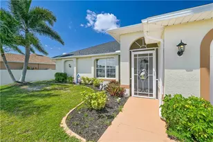 1214 NE 14th Pl, Cape Coral, FL 33909 - Photo 3