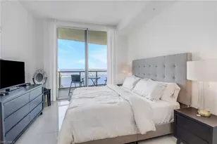 3000 Oasis Grand Blvd, Fort Myers, FL 33916 - Photo 15