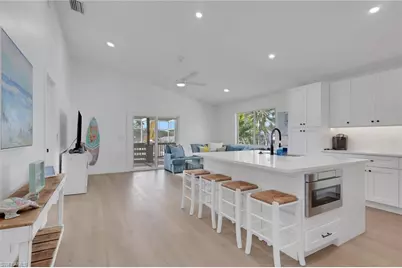 2700 Gulfview Dr, Naples, FL 34112 - Photo 5