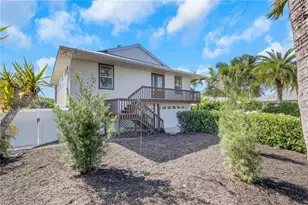 2700 Gulfview Dr, Naples, FL 34112 - Photo 1