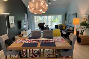 1095 Partridge Cir, Naples, FL 34104 - Photo 3