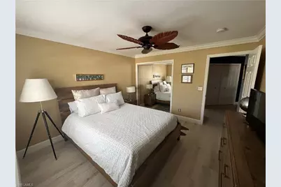 1095 Partridge Cir #201, Naples, FL 34104 - Photo 15