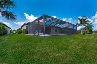 9512 Greyhawk Trl, Naples, FL 34120 - Photo 33