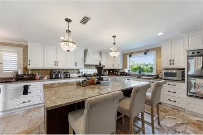 1748 Jewel Box Dr, Sanibel, FL 33957 - Photo 15