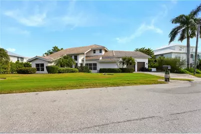 1748 Jewel Box Dr, Sanibel, FL 33957 - Photo 5