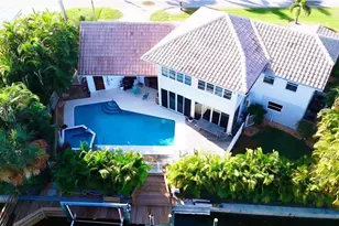 1748 Jewel Box Dr, Sanibel, FL 33957 - Photo 1