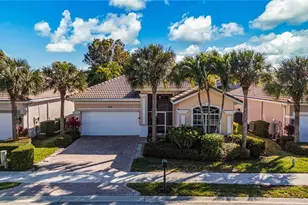 204 Glen Eagle Cir, Naples, FL 34104 - Photo 25