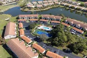 204 Glen Eagle Cir, Naples, FL 34104 - Photo 35