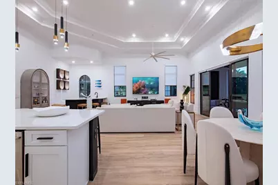 2481 Breakwater Way #6-201, Naples, FL 34112 - Photo 7