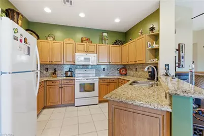 9290 Bayberry Bend #202, Fort Myers, FL 33908 - Photo 9