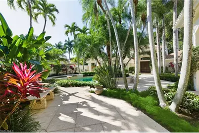 9264 Sweetgrass Way, Naples, FL 34108 - Photo 9