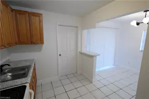 1652 Cypress Dr, Fort Myers, FL 33907 - Photo 17