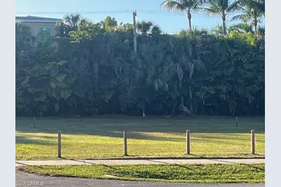 670 Park St, Naples, FL 34102 - Photo 7