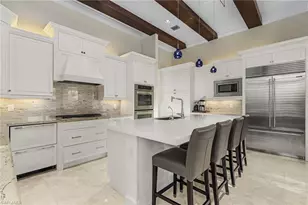 2220 Residence Cir, Naples, FL 34105 - Photo 7