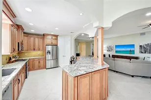 9002 Cascada Way, Naples, FL 34114 - Photo 9