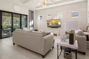 2750 Aviamar Cir, Naples, FL 34114 - Photo 3