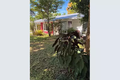 1465 Linhart Ave, Fort Myers, FL 33901 - Photo 3