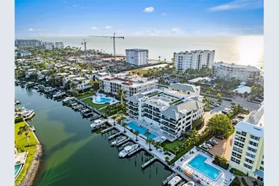 1820 Gulf Shore Blvd N #302-303, Naples, FL 34102 - Photo 5