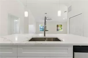 2141 Davis St, Fort Myers, FL 33916 - Photo 19