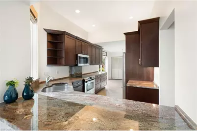 2153 Paget Cir, Naples, FL 34112 - Photo 27