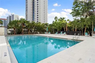 5550 Heron Point Dr, Naples, FL 34108 - Photo 35