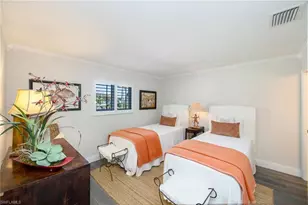 308 2nd St S, Naples, FL 34102 - Photo 23