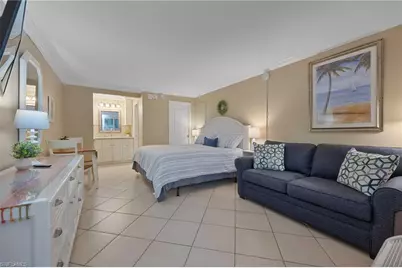 2555 Tamiami Trl N #156, Naples, FL 34103 - Photo 3