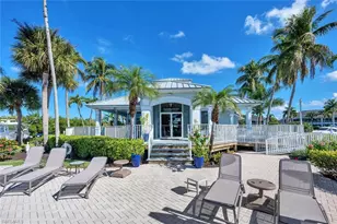 1717 Gulfstar Dr S, Naples, FL 34112 - Photo 47