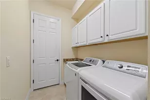 28095 Kerry Ct, Bonita Springs, FL 34135 - Photo 27