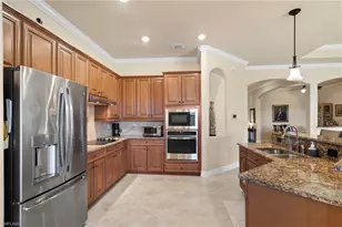 28095 Kerry Ct, Bonita Springs, FL 34135 - Photo 19