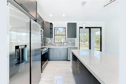 3525 43rd Ave NE, Naples, FL 34120 - Photo 7