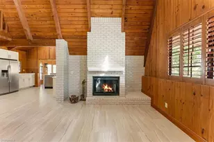 565 3rd St SW, Naples, FL 34117 - Photo 7