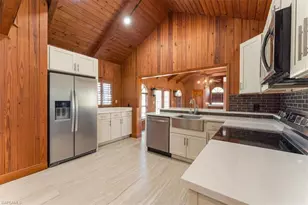 565 3rd St SW, Naples, FL 34117 - Photo 5