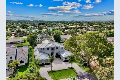 726 Riviera Dr, Naples, FL 34103 - Photo 45