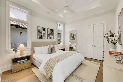 726 Riviera Dr, Naples, FL 34103 - Photo 25