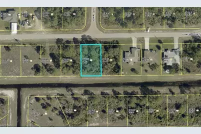 1070 Darlington St, Lehigh Acres, FL 33974 - Photo 1