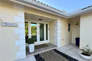 2120 Sandpiper St, Naples, FL 34102 - Photo 5