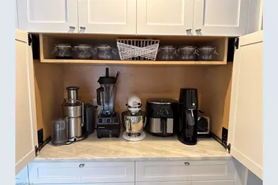 2120 Sandpiper St, Naples, FL 34102 - Photo 15