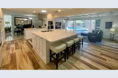 2120 Sandpiper St, Naples, FL 34102 - Photo 11