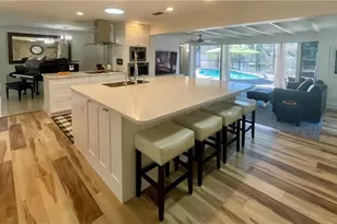 2120 Sandpiper St, Naples, FL 34102 - Photo 11