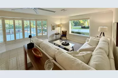 2120 Sandpiper St, Naples, FL 34102 - Photo 7